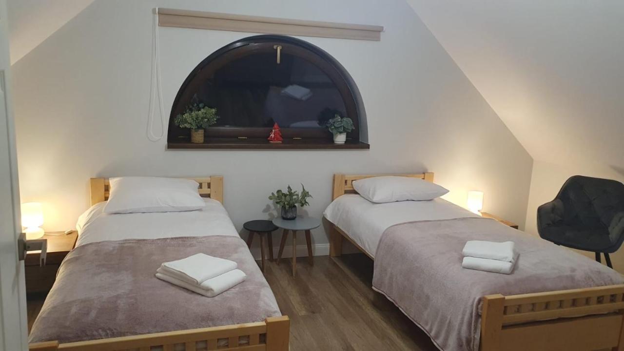 Domek Na Cedrowej Bierna Buitenkant foto
